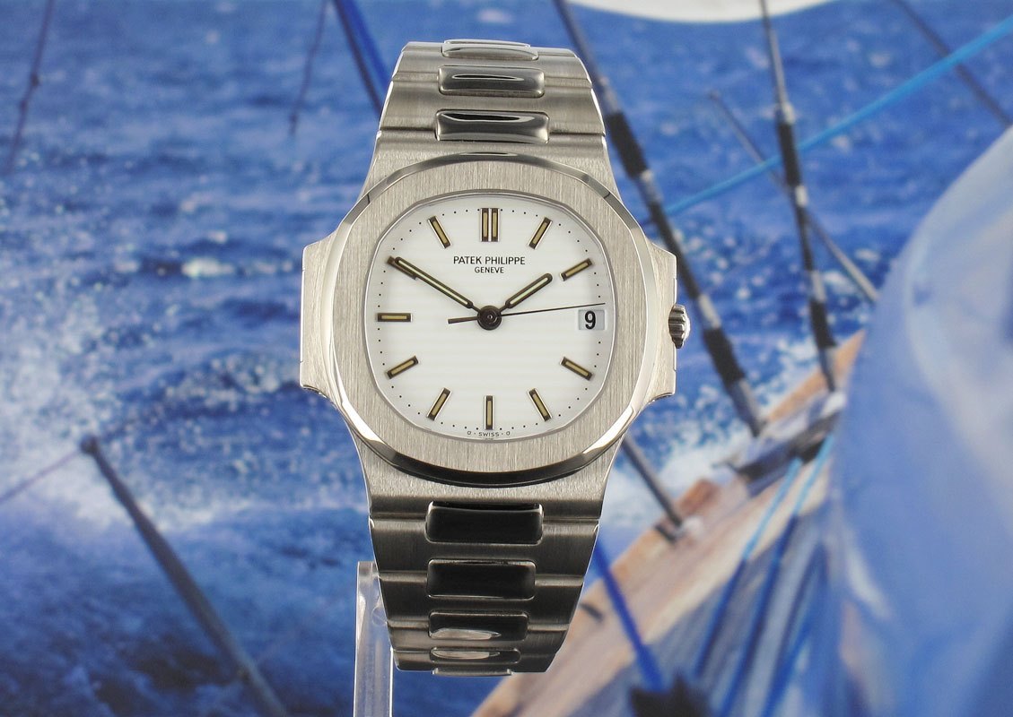 A New White Gold Nautilus Replaces the Patek Philippe Steel Ref
