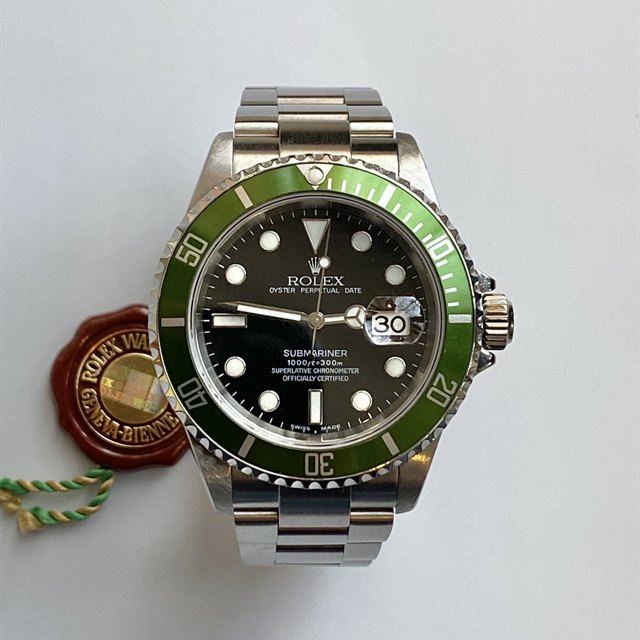 flat 4 rolex kermit