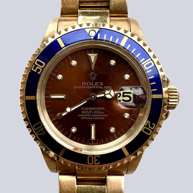 Rolex Submariner 'Tropical' Ref: 1680